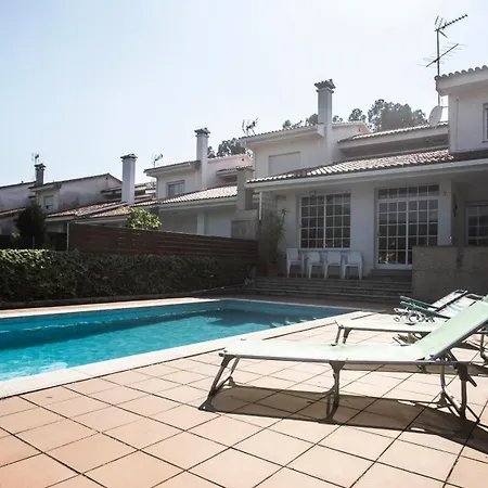 Willa Casa Con Piscina A Orilla Del Rio Mino Tomiño Zewnętrze zdjęcie
